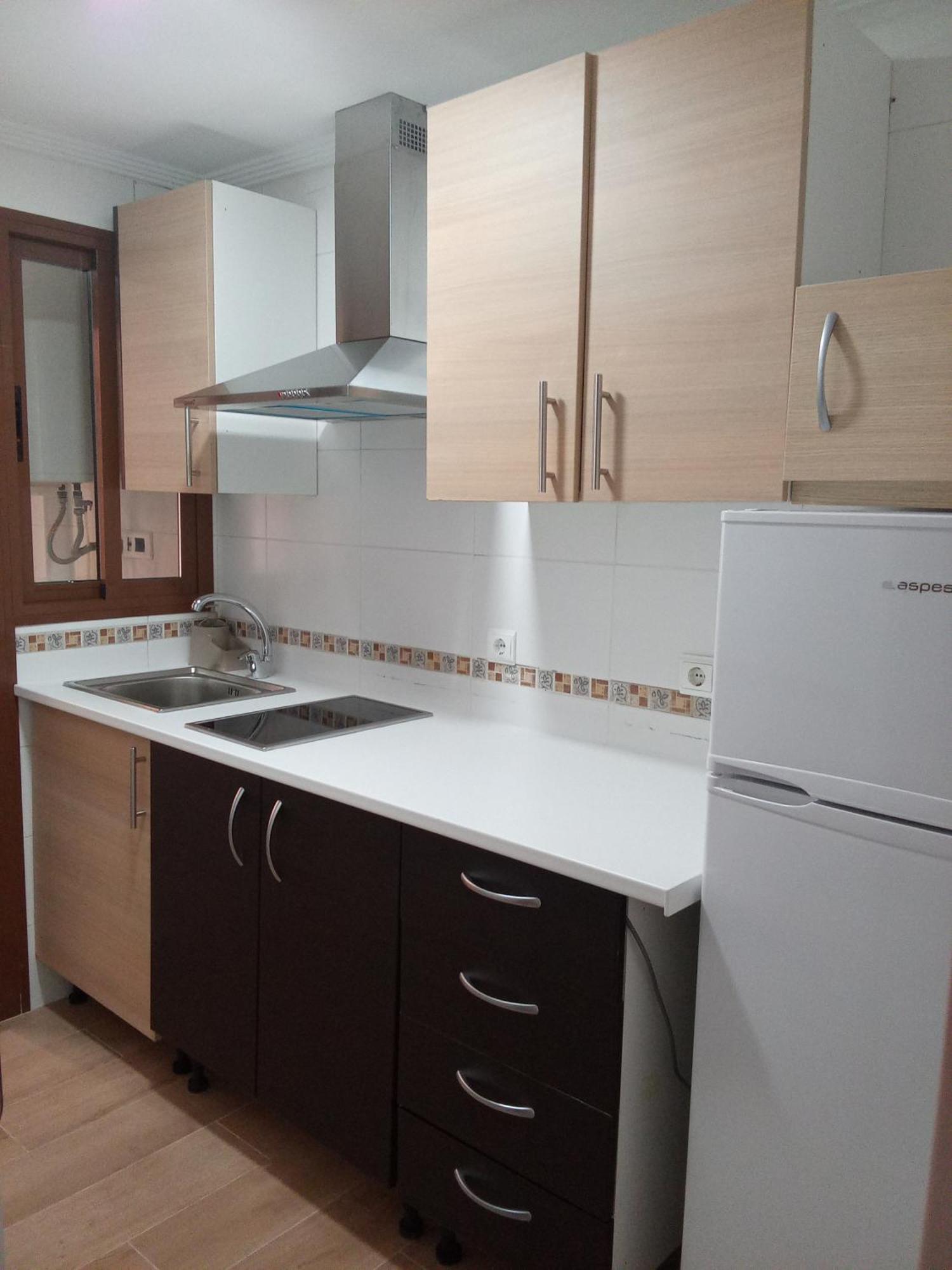Comodo Aparta Estudio Centrico En Alicante Extérieur photo
